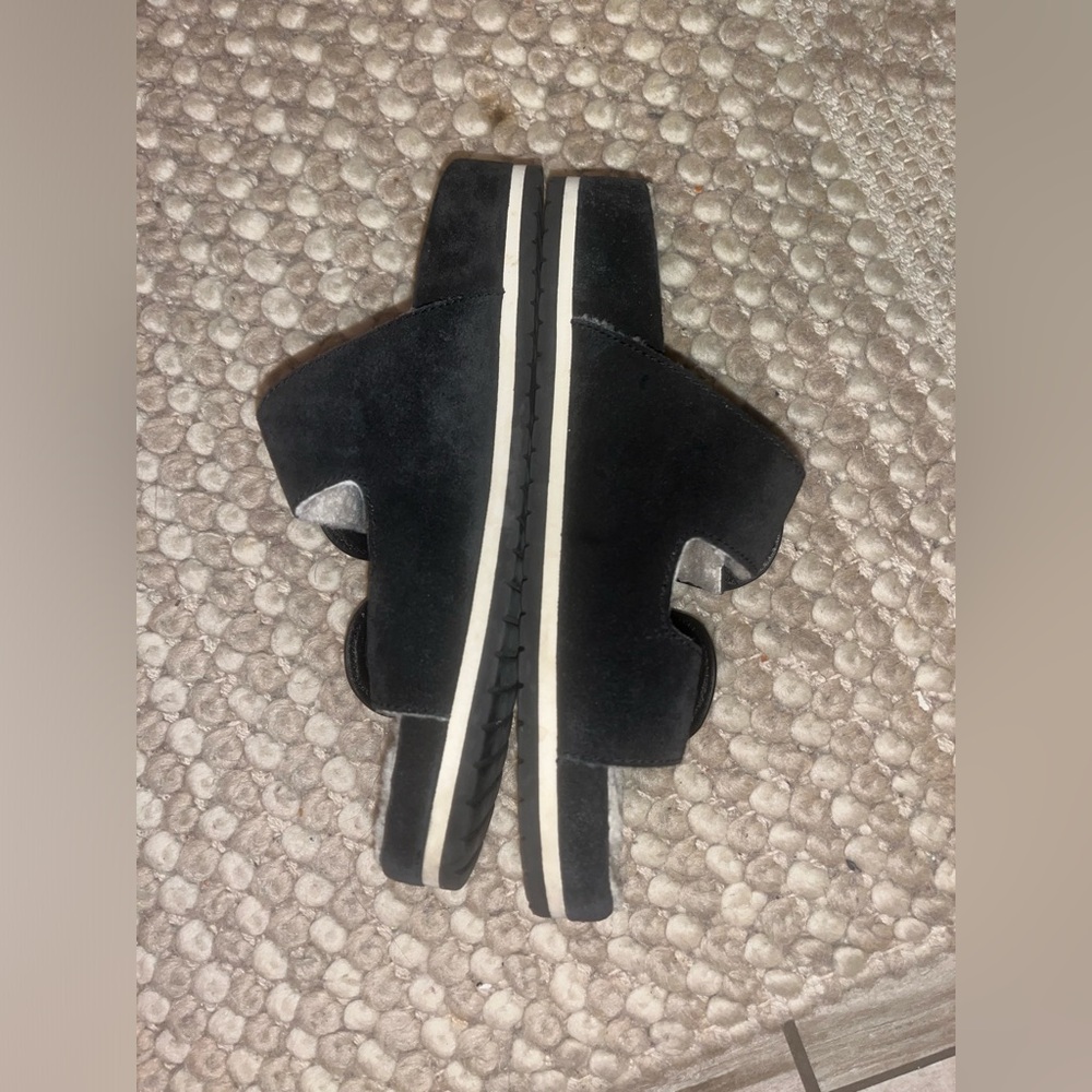 VINCE Shearling Colorblock Pattern Slides - Picture 5 of 7